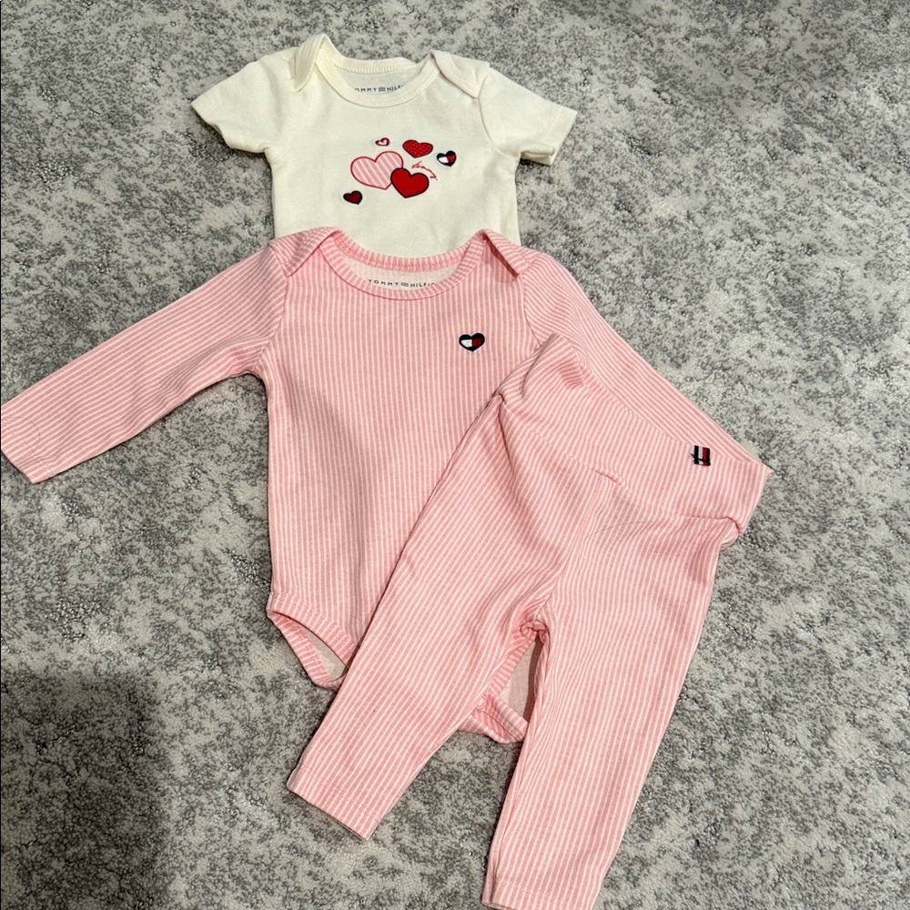 Pink and Cream Tommy Hilfiger Set
